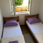 Apartament Puncet - 2br With Big Terrace And Bbq
