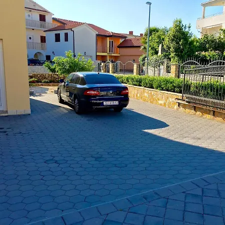 Puncet - 2br With Big Terrace And Bbq Appartement *