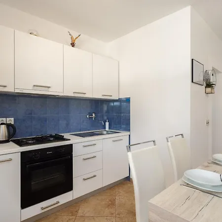 Puncet - 2br With Big Terrace And Bbq *