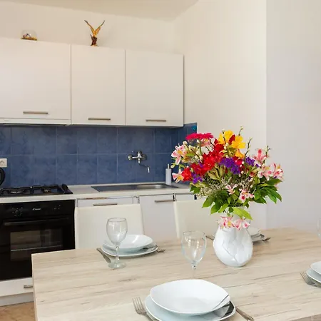 Puncet - 2br With Big Terrace And Bbq Daire Rogoznica (Sibenik-Knin)