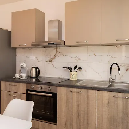 Puncet - 2br With Big Terrace And Bbq Rogoznica (Sibenik-Knin)