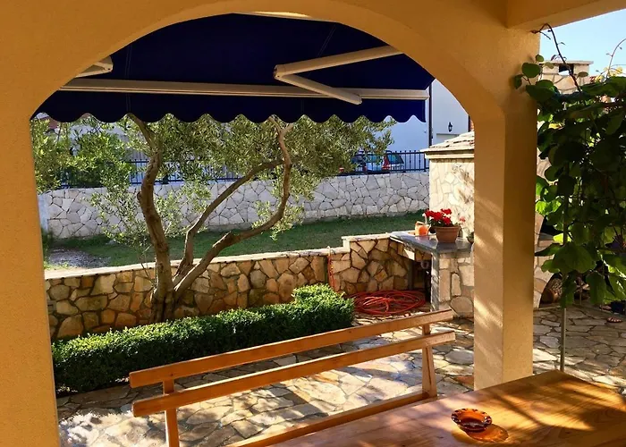 Puncet - 2br With Big Terrace And Bbq Appartement Rogoznica (Sibenik-Knin)