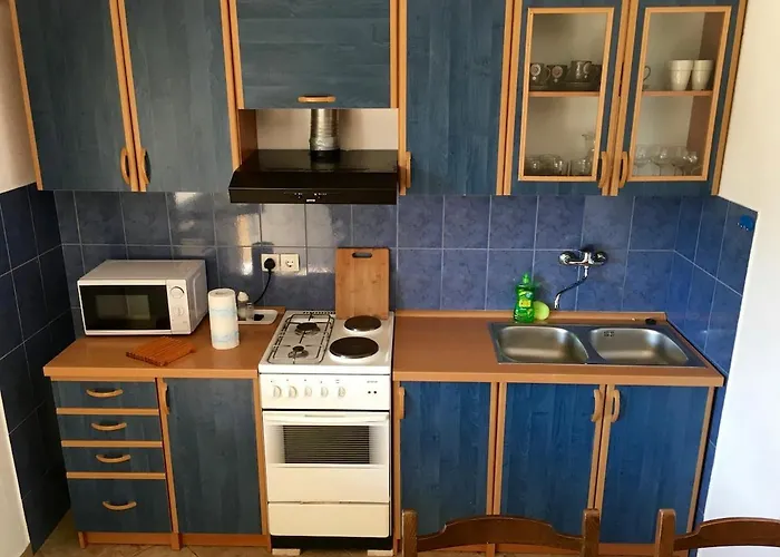 Puncet - 2br With Big Terrace And Bbq *